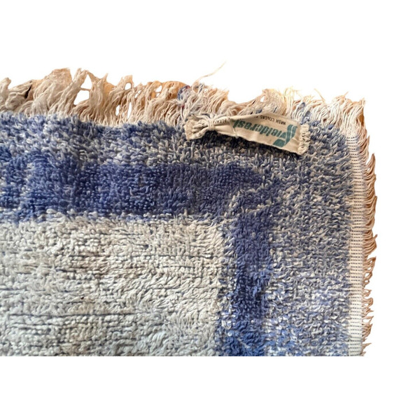 Vintage Fieldcrest Blue & White Ferns Floral Bath Towel mid century USA - Picture 4 of 5